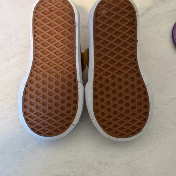Gold Glitter vans Mary Jane’s Shoes size 5.5 toddler - Picture 3 of 7